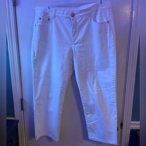 Charter Club LIKE NEW White Cropped Jeans (16)
